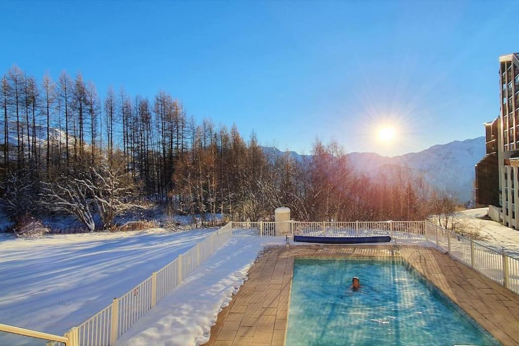 *Nouveau* Pied Des Pistes * Piscine Ext. Chauffee* ラルプ・デュエ エクステリア 写真